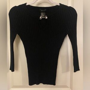R.Q.T Sweater Women’s Sz S Black 3/4 Sleeves Ribbed Keyhole Neck Silver Accents
